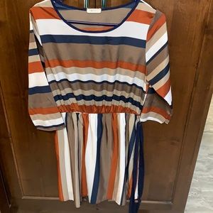 Boutique dress! Great for fall! 3/4 sleeve, brown and blue!